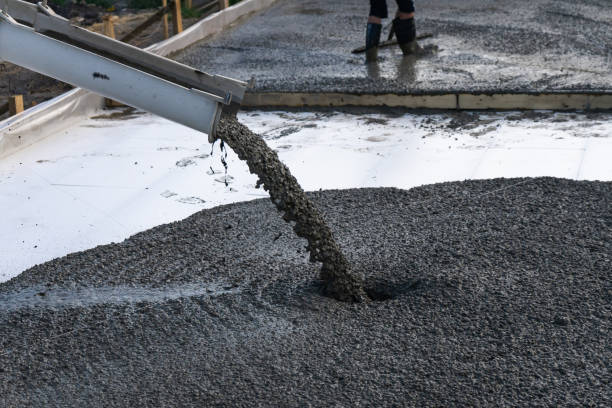 Best Custom Concrete Contractor  in Shawsville, VA